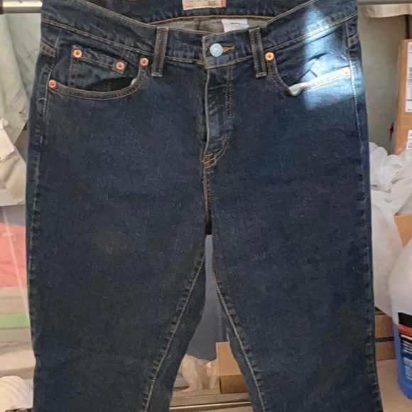 Levi Women’s boot cut jeans - Picture 7 of 8